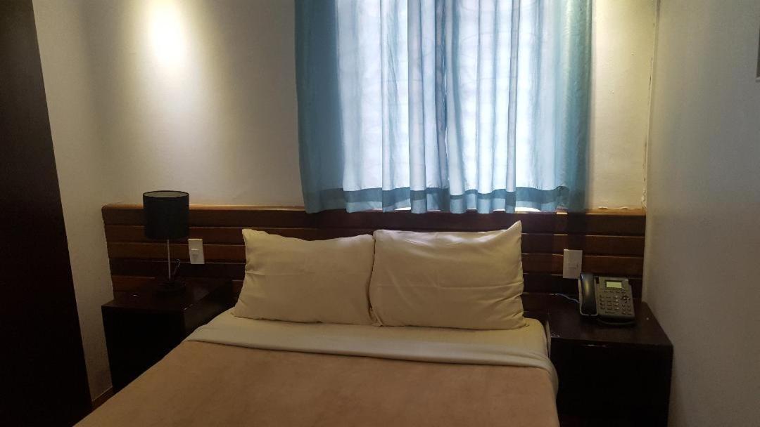 Gervasia Hotel Makati Makati City Buitenkant foto