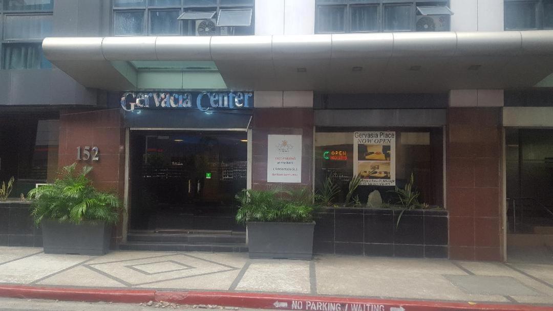 Gervasia Hotel Makati Manilla Buitenkant foto