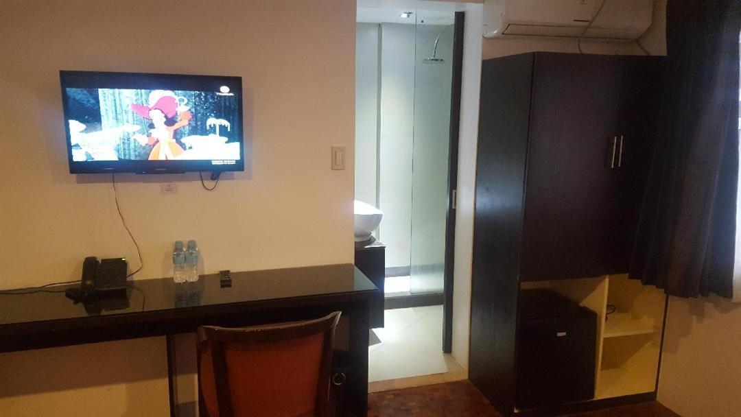 Gervasia Hotel Makati Makati City Buitenkant foto